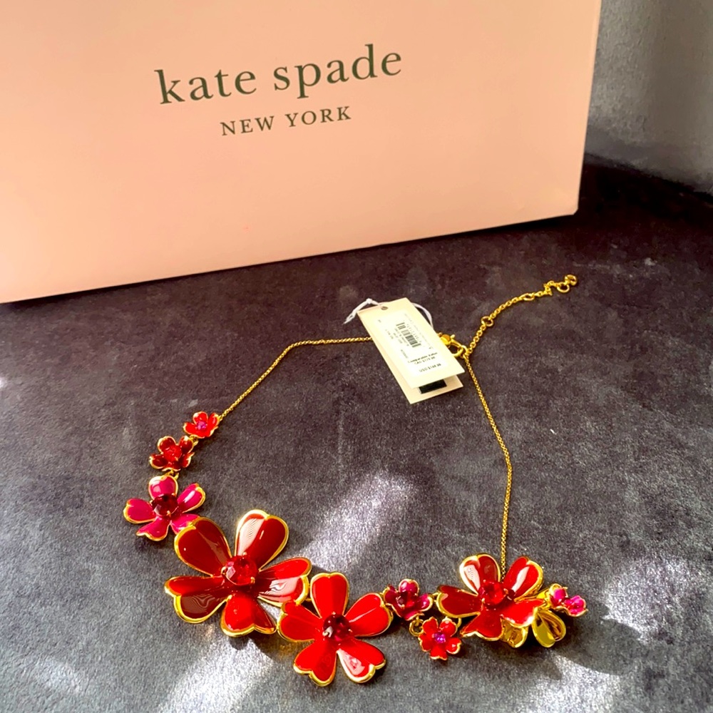 BNWT Kate Spade necklace